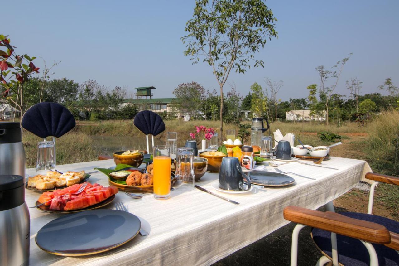 Tadoba Jungle Camp Hotel Mohurli Екстериор снимка