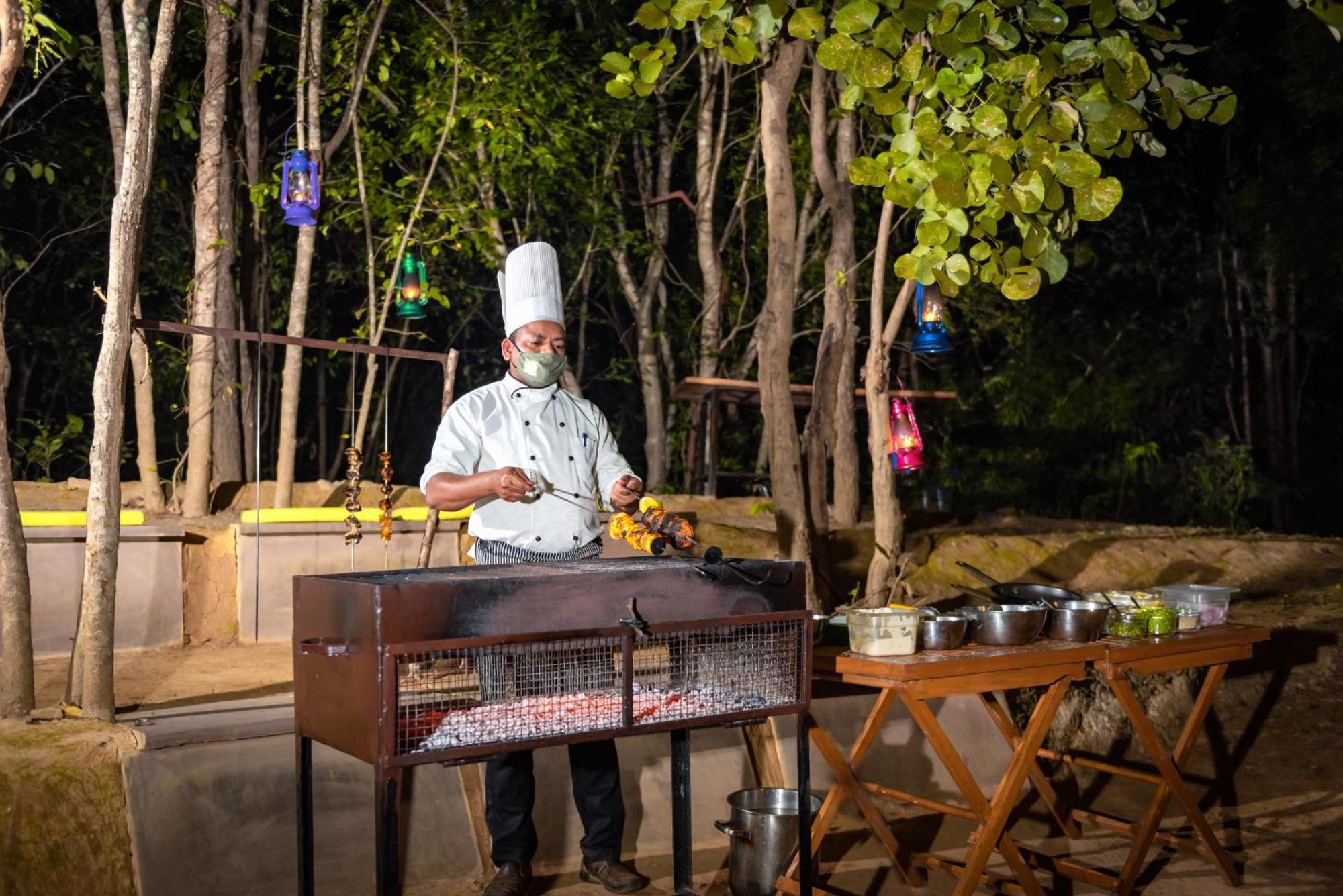 Tadoba Jungle Camp Hotel Mohurli Екстериор снимка