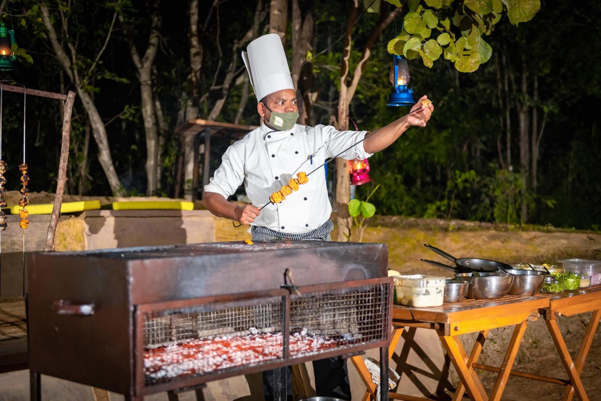 Tadoba Jungle Camp Hotel Mohurli Екстериор снимка